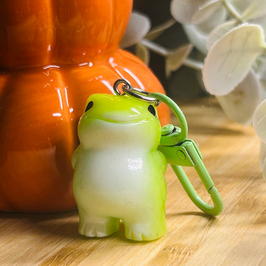 Finn the Frog Keyring | Cute Frog Keychain | Cottagecore Charm